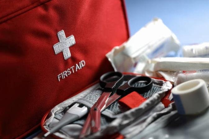 The Essential Guide to Creating a Comprehensive First Aid Kit